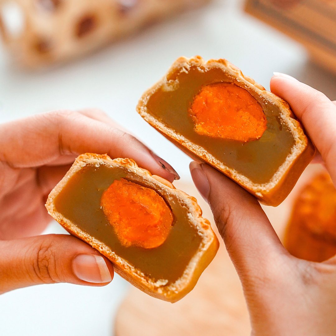Mooncake l 荣华月饼